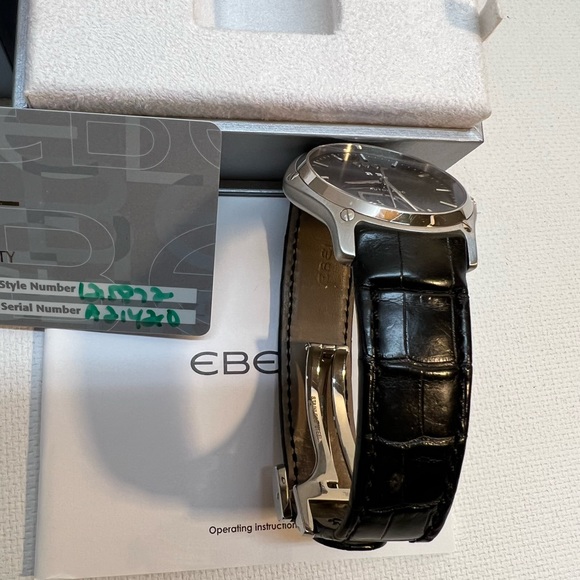 Ebel Classic Hexagon Automatic watch with power reserve. Mens style - Picture 7 of 10